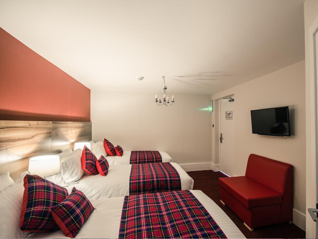 Royal West End Hotel Glasgow Room photo