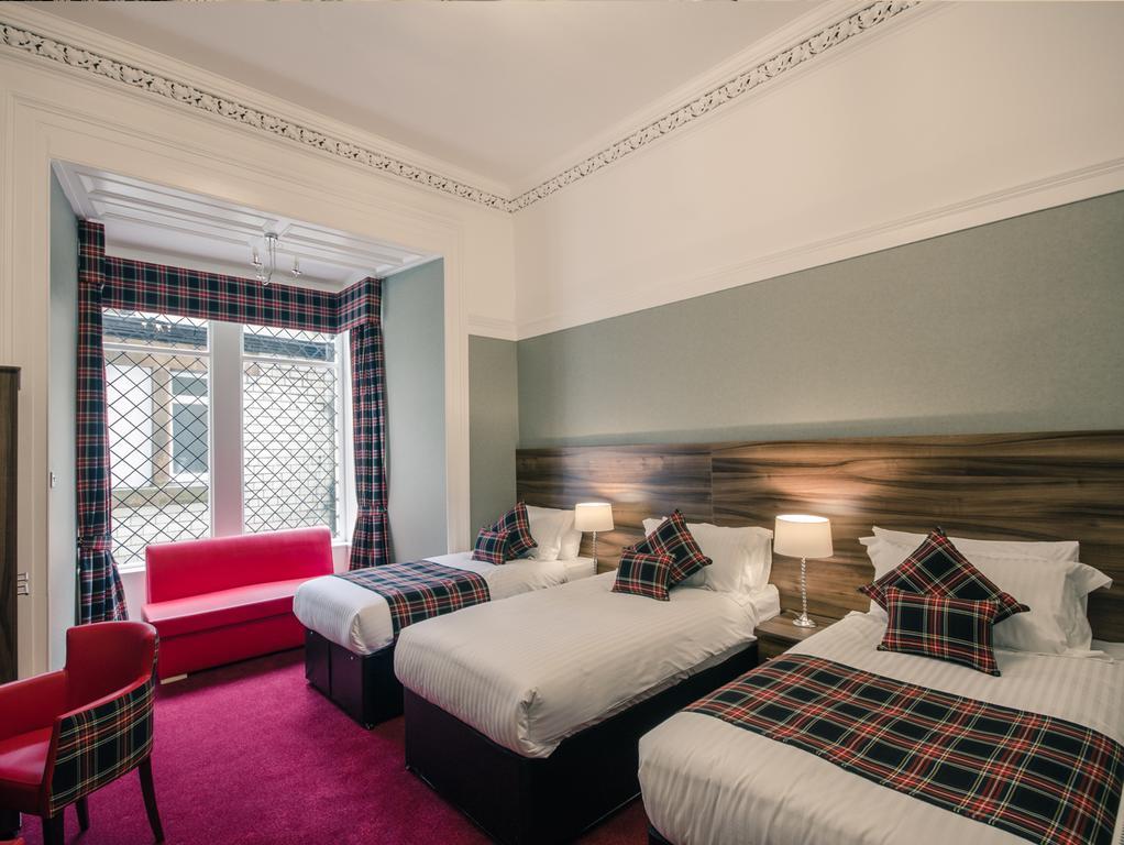 Royal West End Hotel Glasgow Room photo